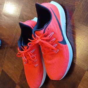 Men's Nike Zoom Pegasus 36 running shoes